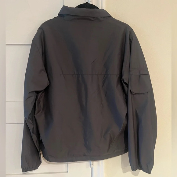 Gap Gray Rain Jacket 4 Pockets Elastic Cuffs & Drawstring Bottom Size Small EUC - Picture 5 of 5